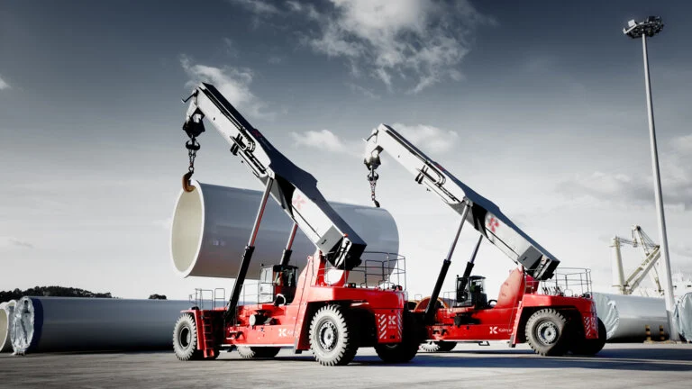 Reach Stacker